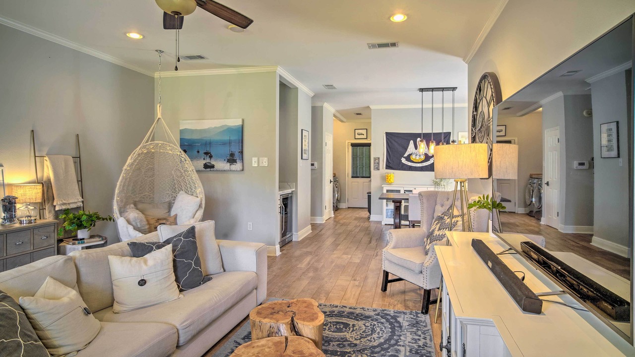 Photo of Livingroom in Highlands - Perkins