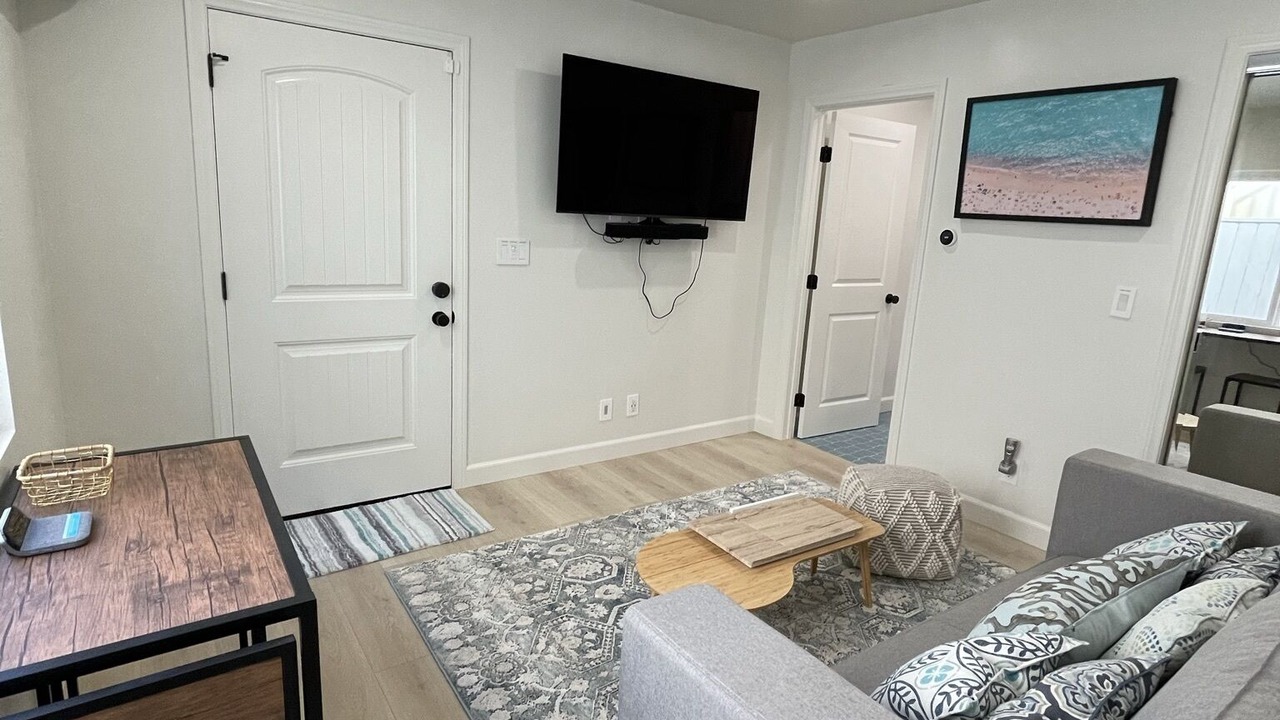 Photo of Livingroom in The Strand