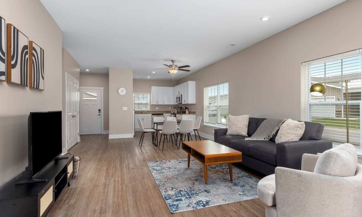 Photo of Livingroom in Grandville