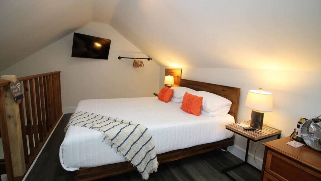 Photo of Bedroom in Hurleyville