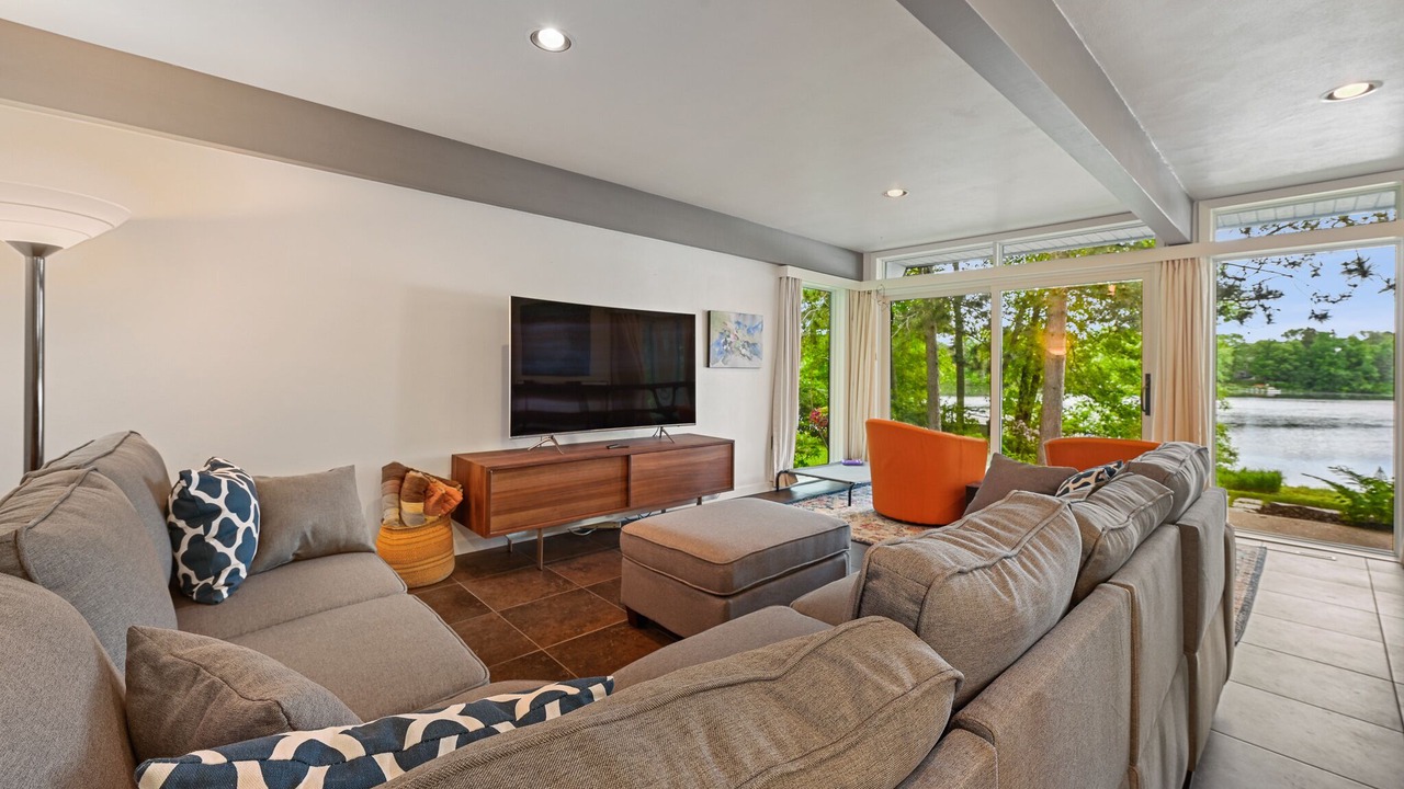 Photo of Livingroom in Stevens Point