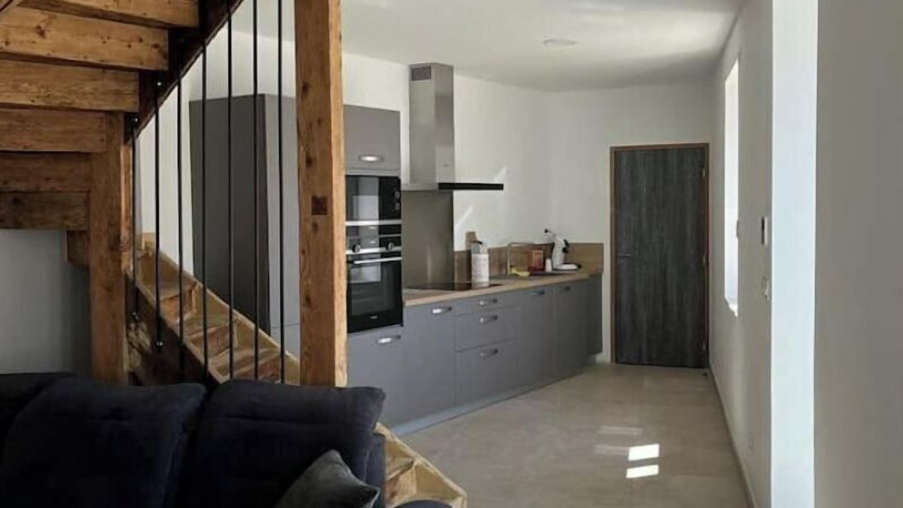 Photo of Livingroom in Saint-Symphorien-d'Ozon