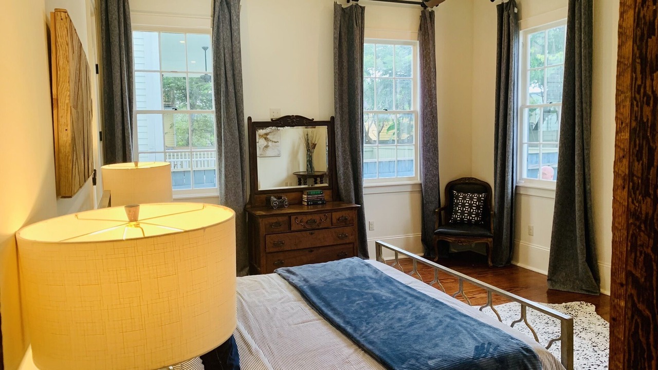 Photo of Bedroom in Treme