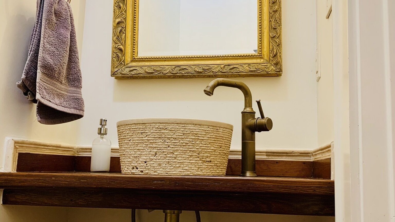 Photo of Bathroom in Treme