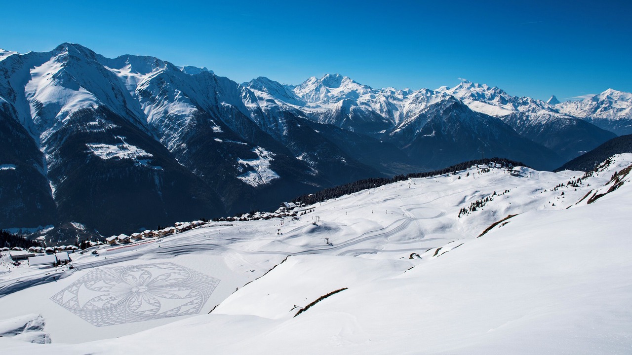 Photo of Others in Fiesch
