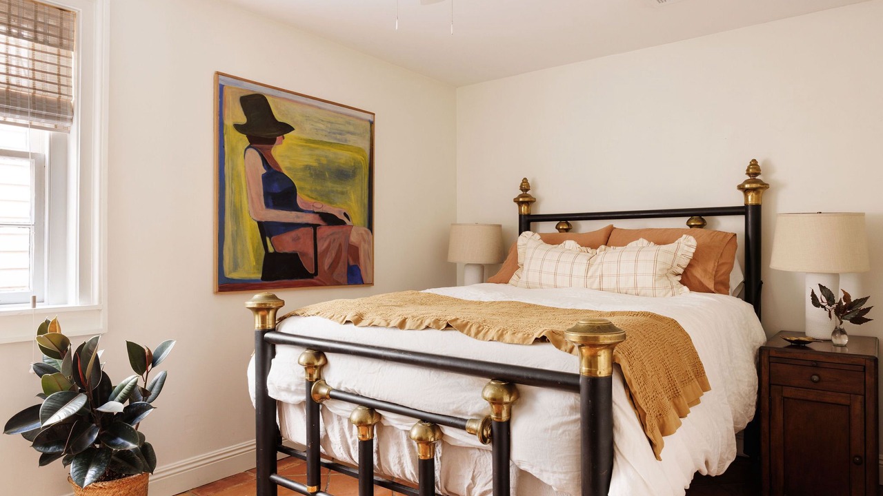 Photo of Bedroom in Esplanade Ridge