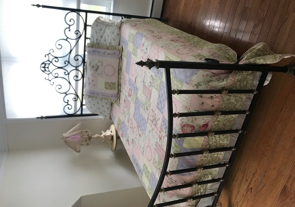 Photo of Bedroom in Westbrook