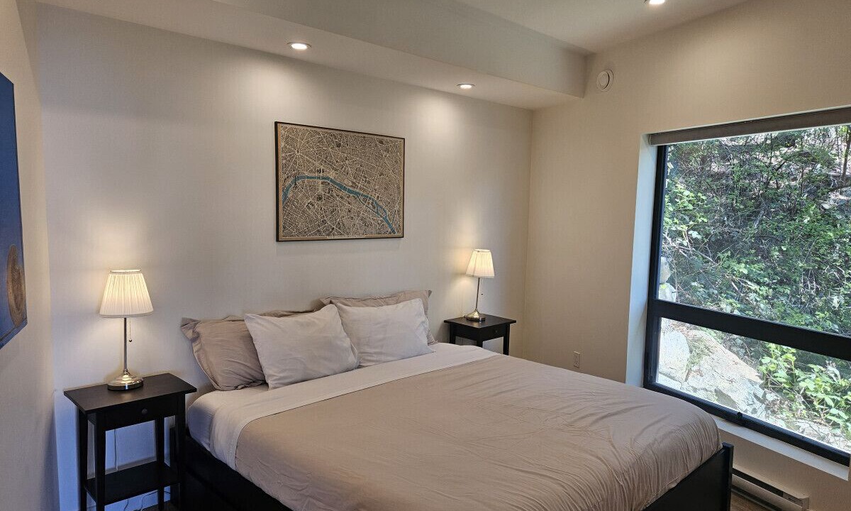 Photo of Bedroom in Bowen Island