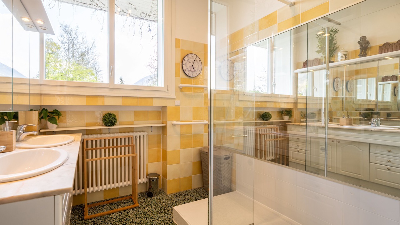 Photo of Bathroom in Sevrier