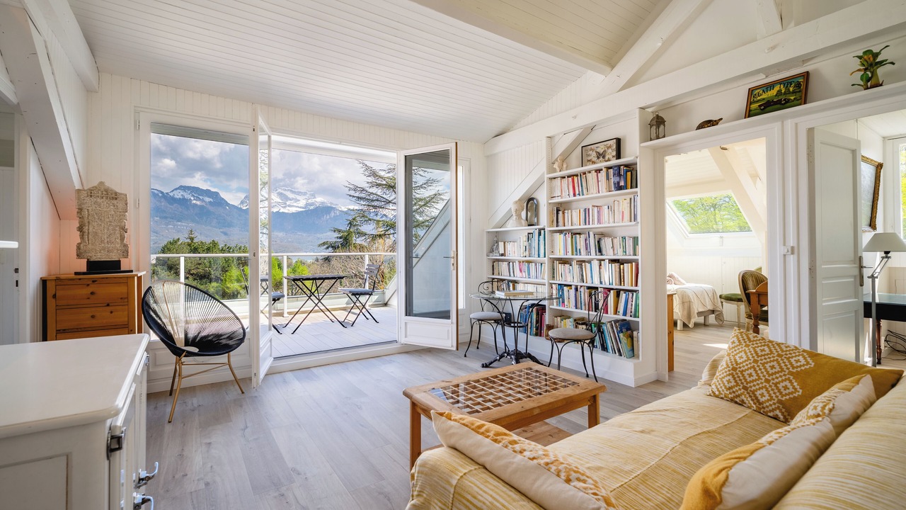 Photo of Livingroom in Sevrier