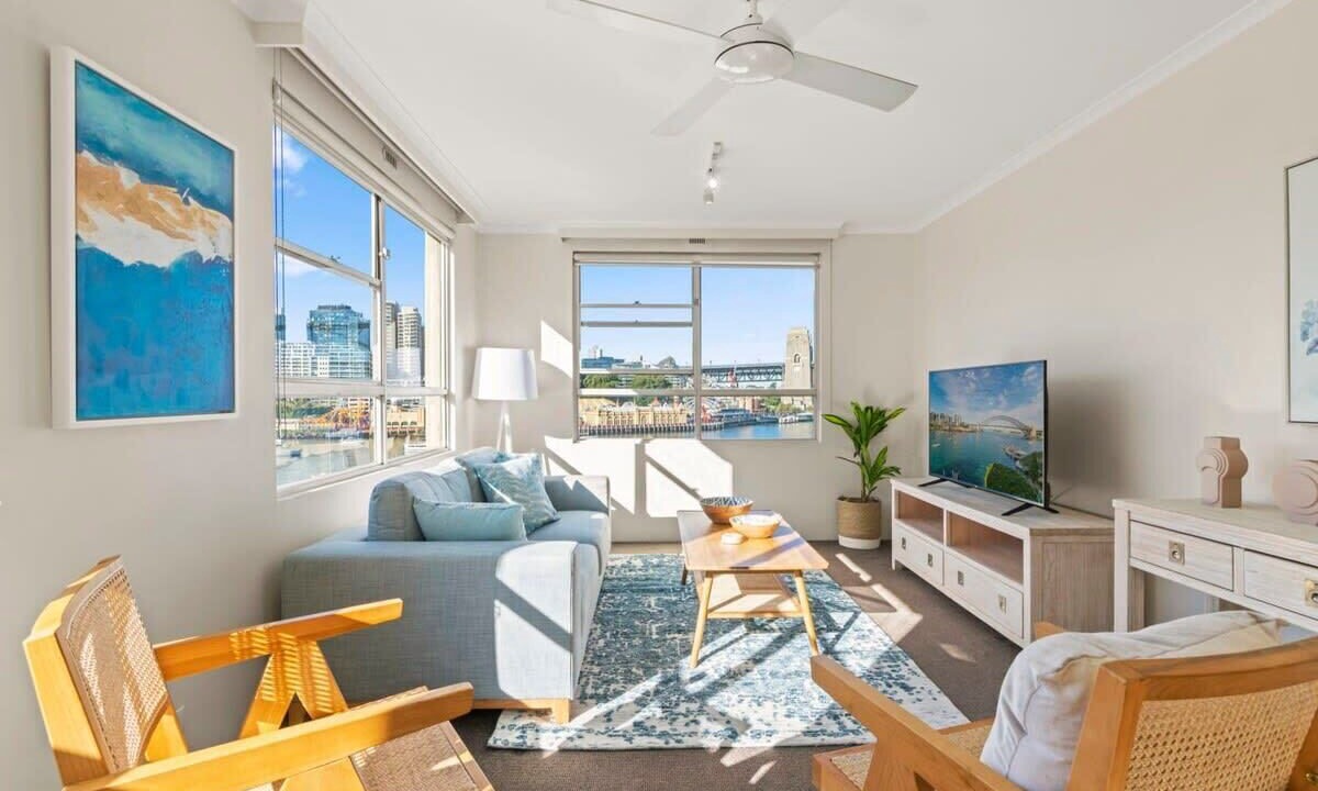 Photo of Others in McMahons Point
