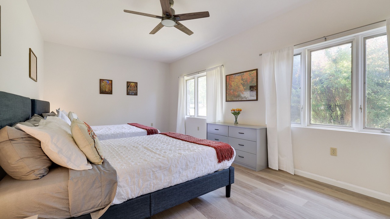 Photo of Bedroom in Narrowsburg