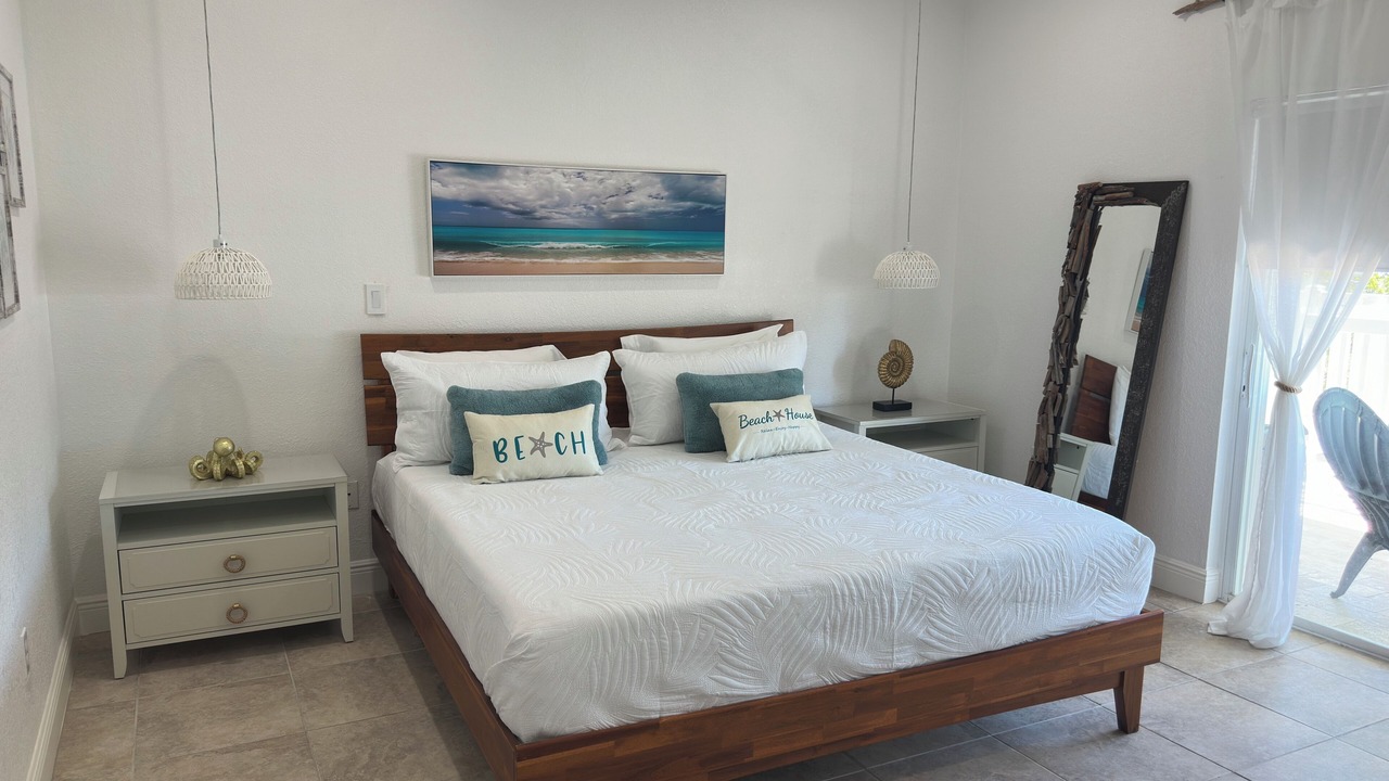Photo of Bedroom in Alice Town