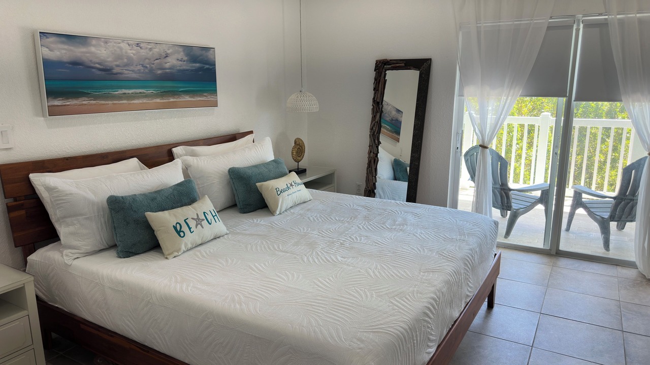 Photo of Bedroom in Alice Town