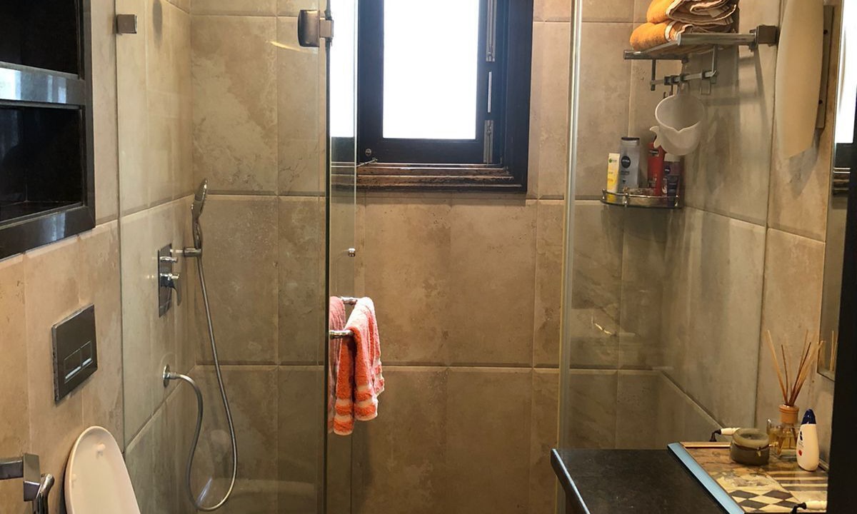 Photo of Bathroom in Kailash Colony