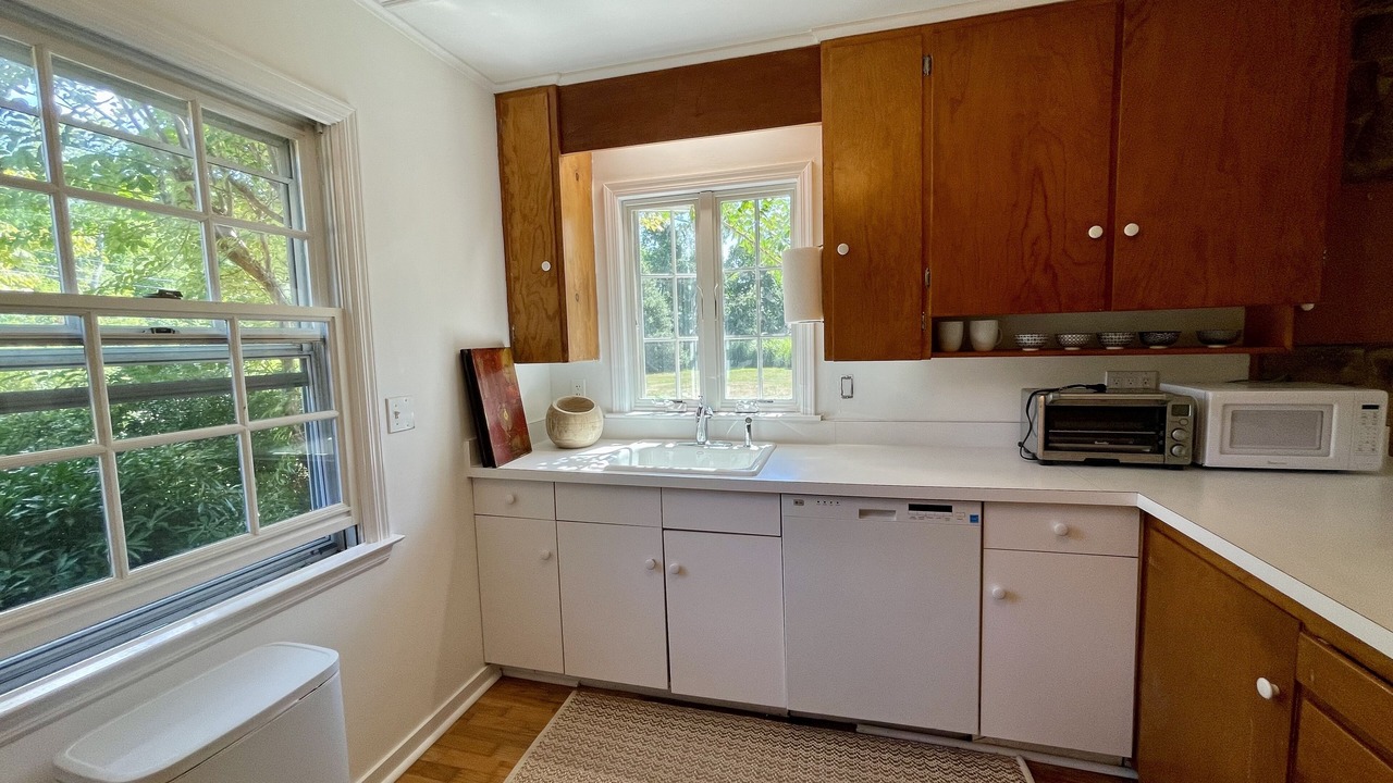 Photo of Kitchen in Silver Beach