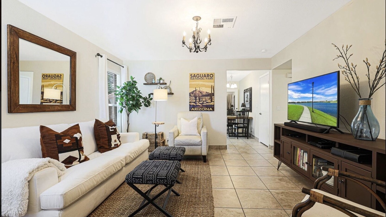 Photo of Livingroom in Mountain Vista Ranch