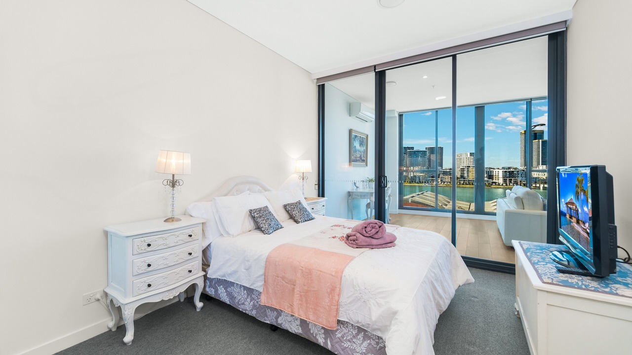 Photo of Bedroom in Wentworth Point