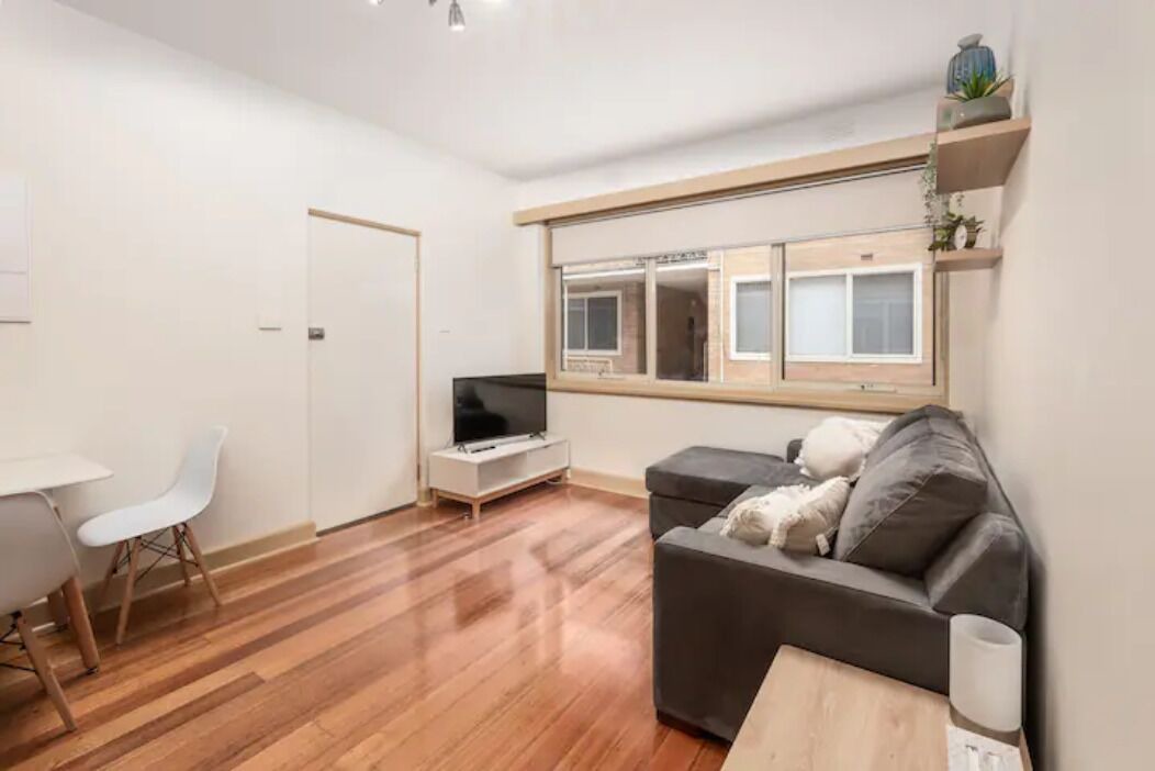 Photo of Livingroom in St. Kilda East