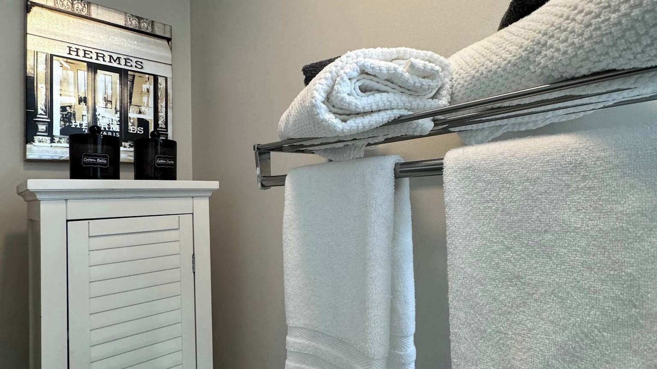 Photo of Bathroom in Near South Side