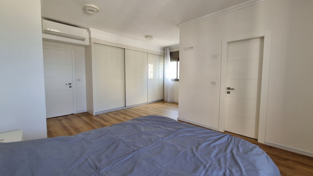 Photo of Bedroom in Rishon LeTsiyon