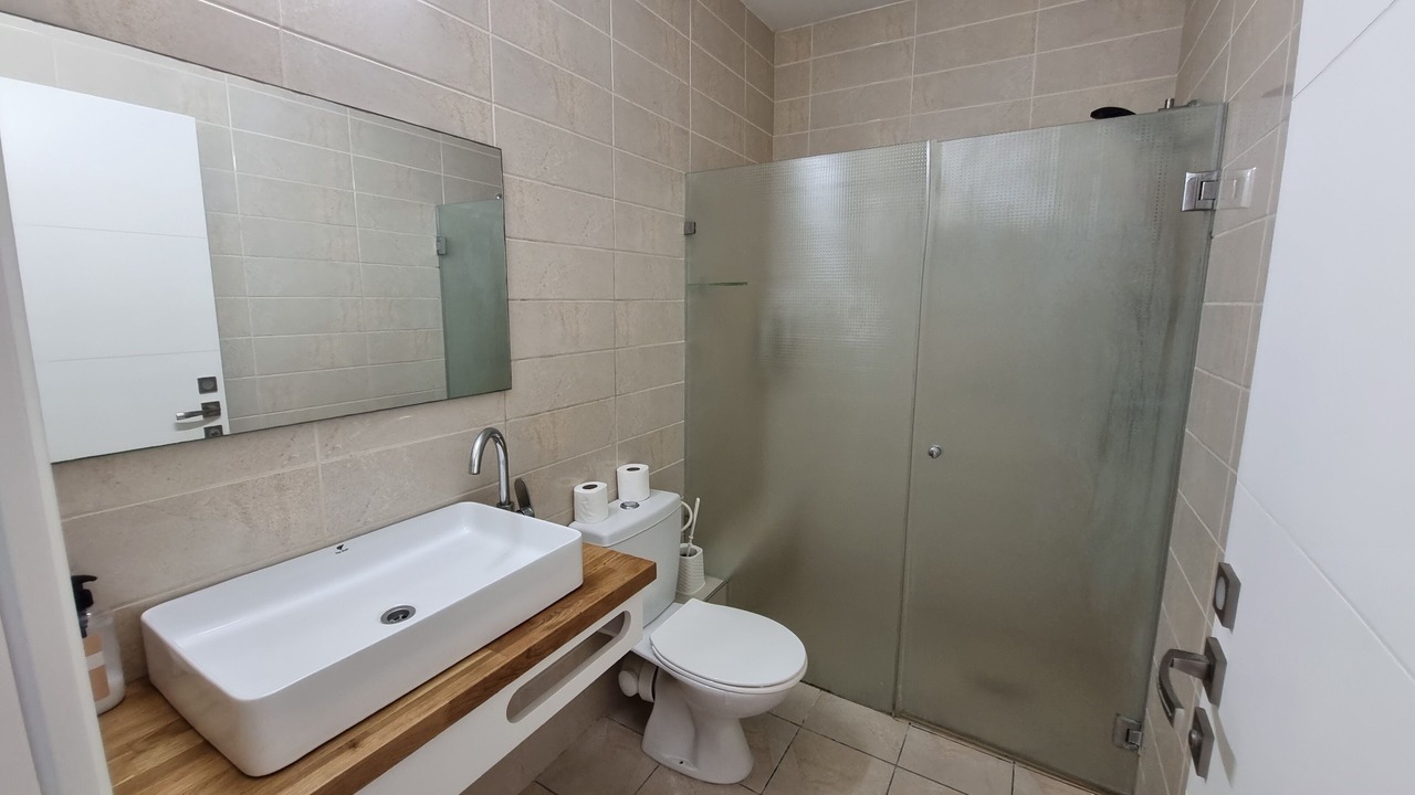 Photo of Bathroom in Rishon LeTsiyon