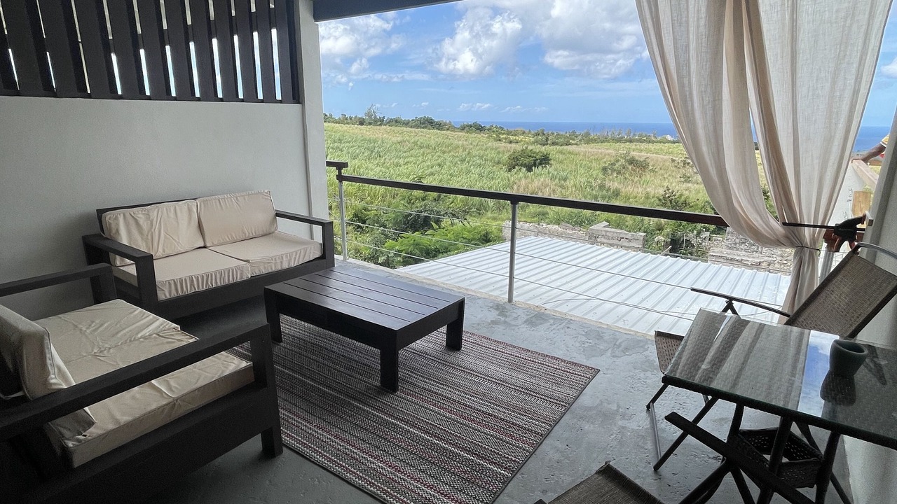 Photo of Patio Balcony in Gibbs Bay