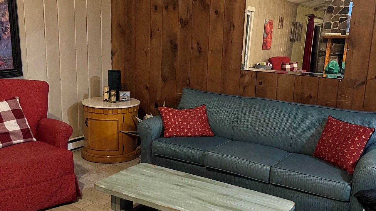Photo of Livingroom in Birch Hill