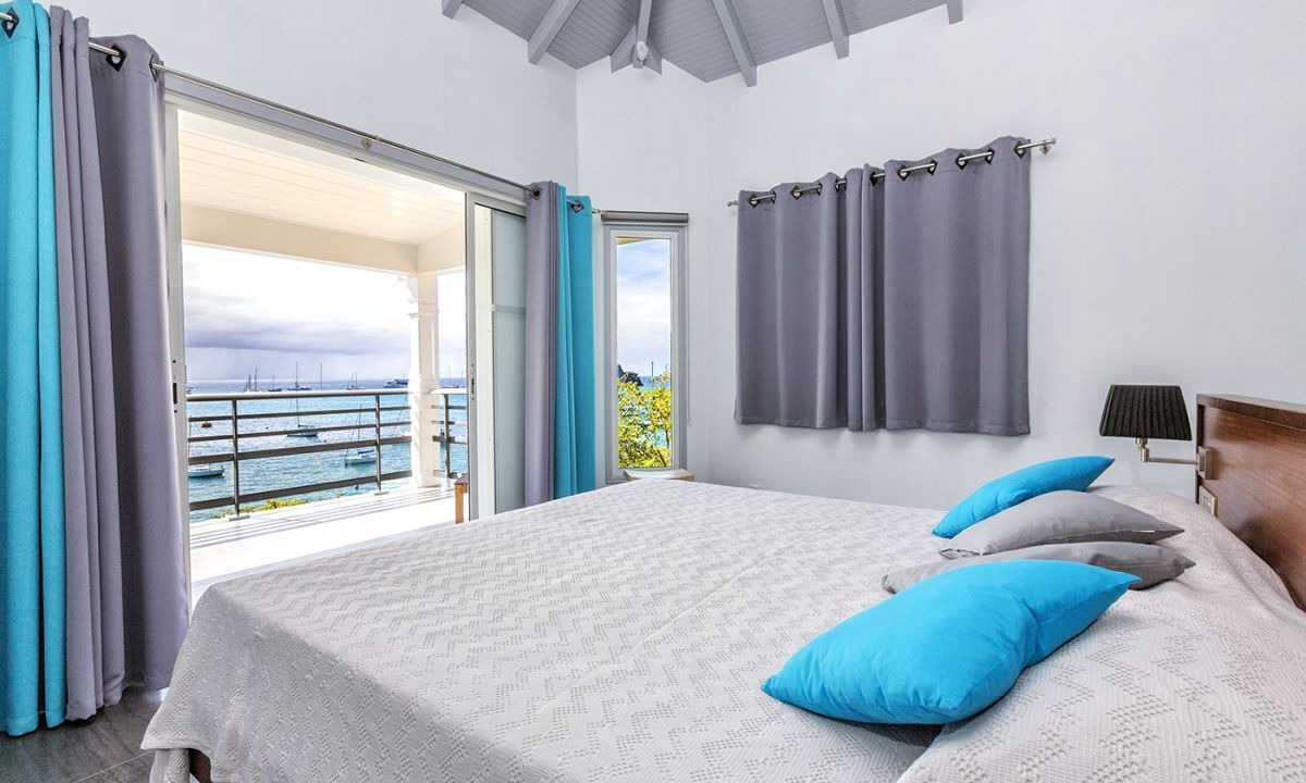 Photo of Bedroom in Public