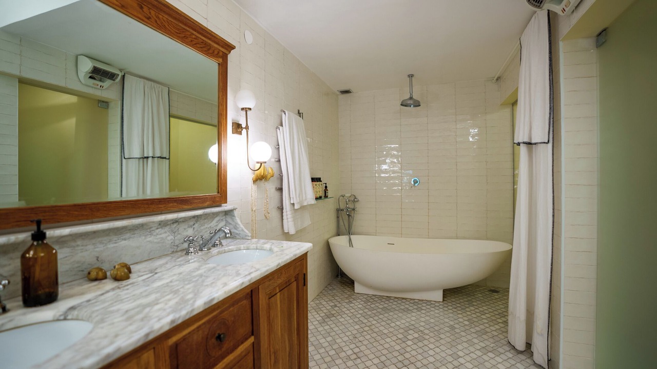 Photo of Bathroom in Neve Tzedek