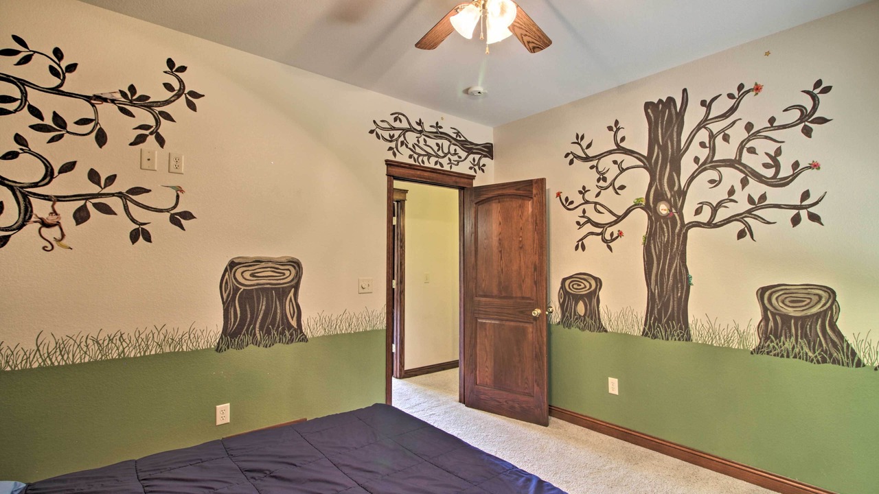 Photo of Bedroom in Frazee