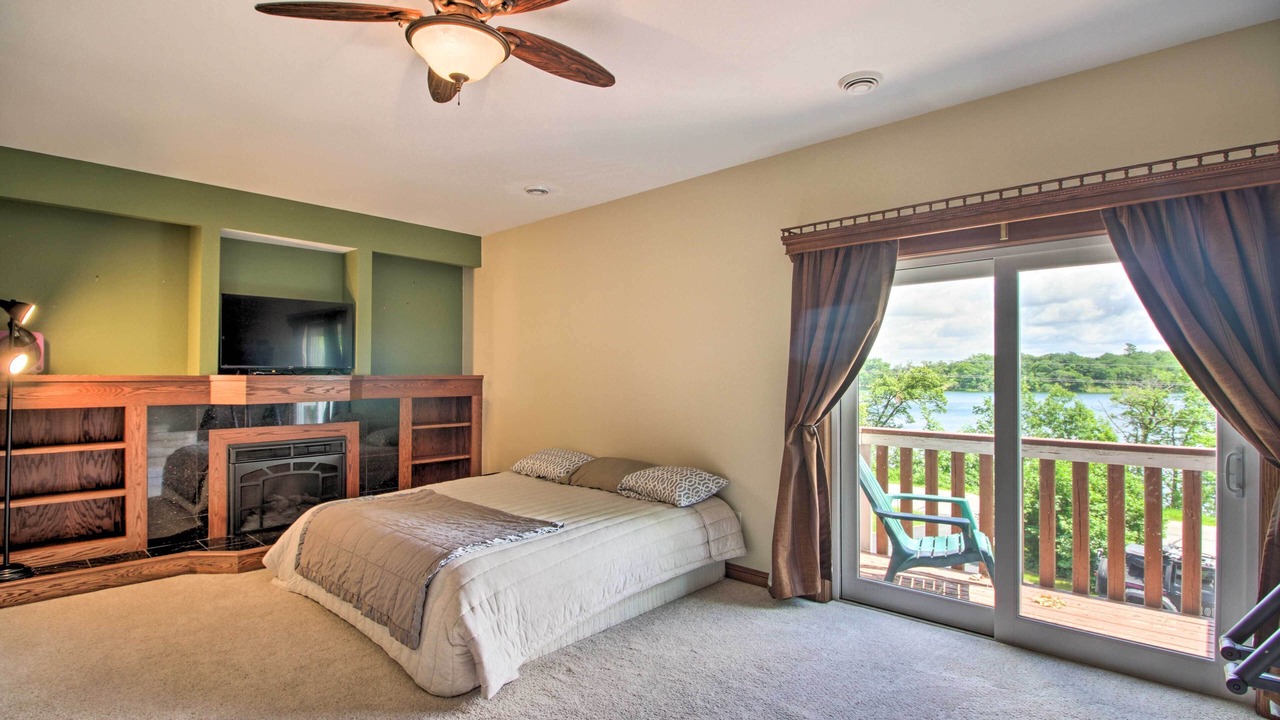 Photo of Livingroom in Frazee