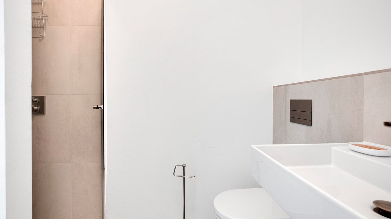 Photo of Bathroom in Tiergarten