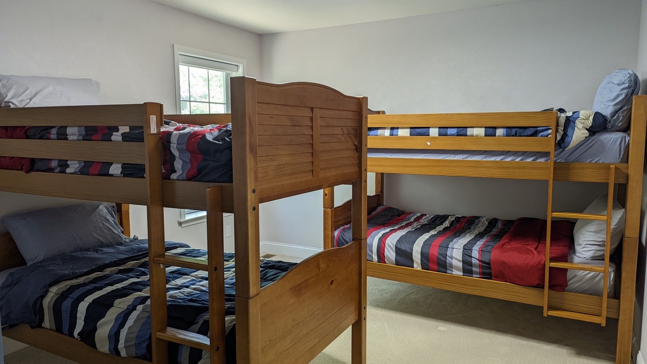 Photo of Bedroom in Rowland