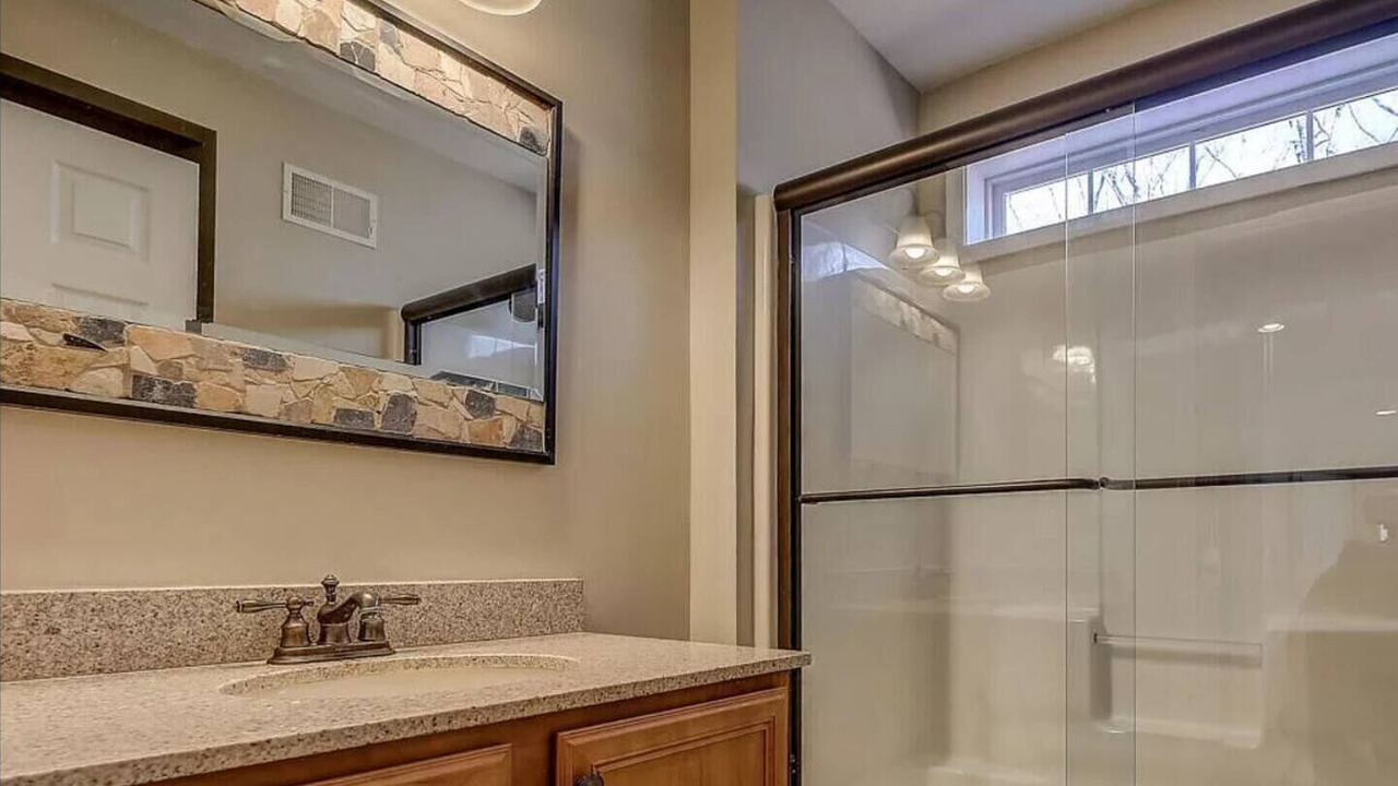 Photo of Bathroom in Rowland