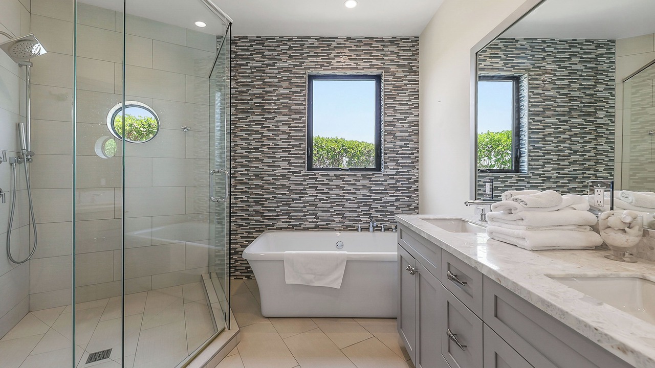 Photo of Bathroom in East End