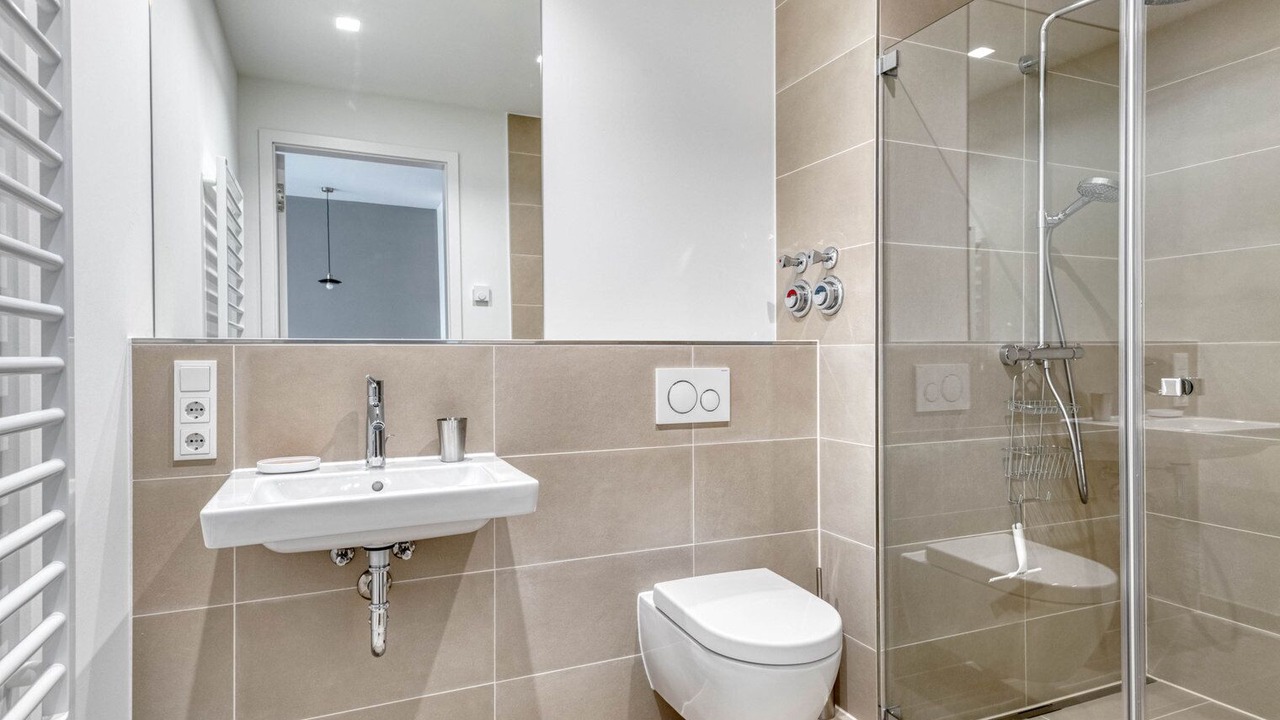 Photo of Bathroom in Tiergarten