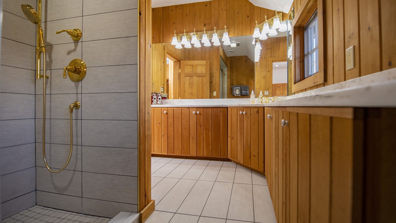 Photo of Bathroom in West Townshend