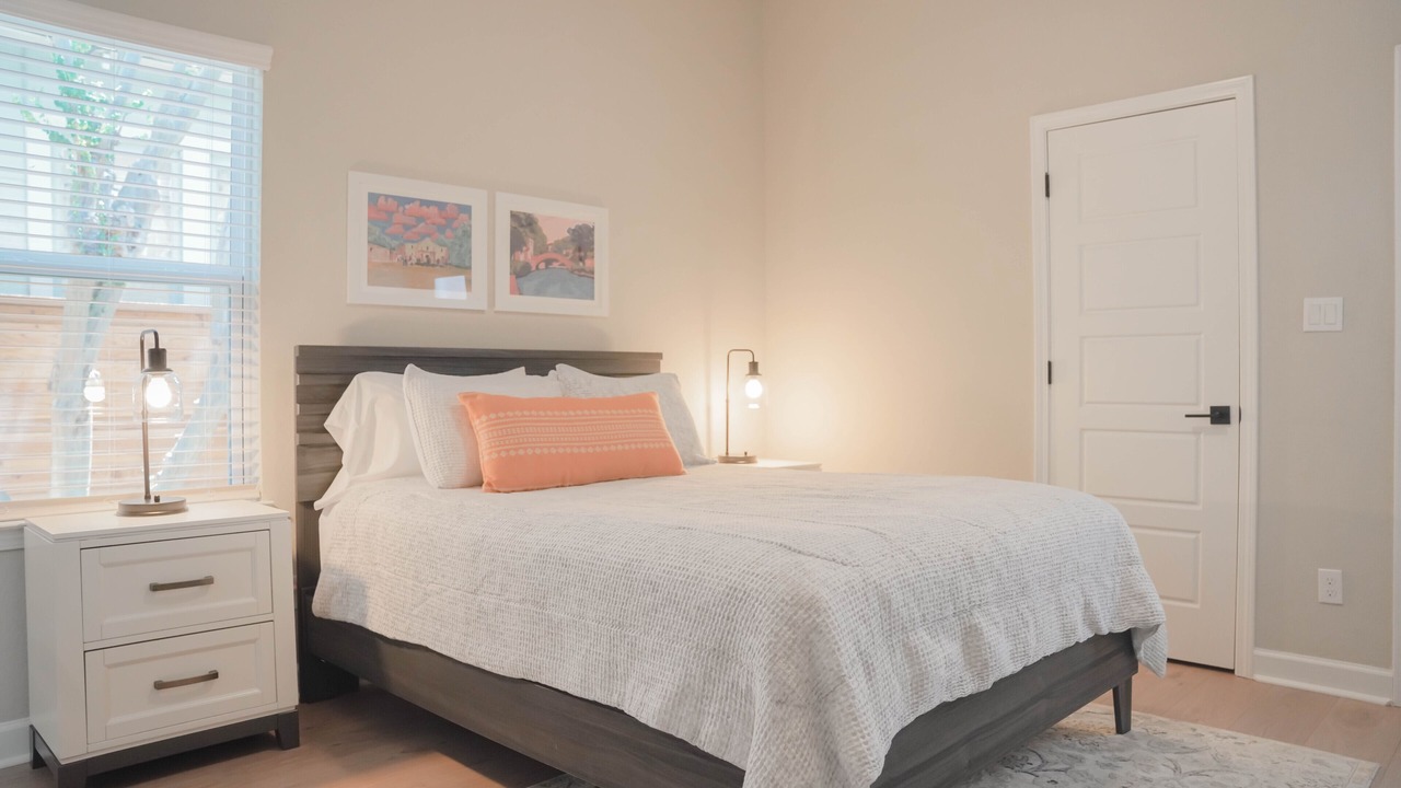 Photo of Bedroom in Highland Park