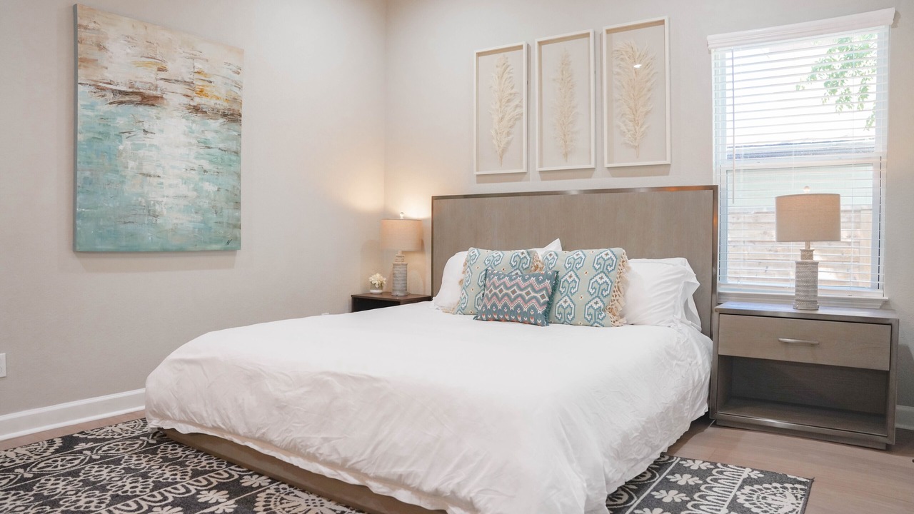 Photo of Bedroom in Highland Park