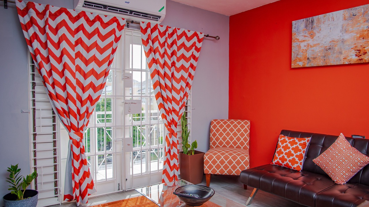 Photo of Livingroom in Kingston