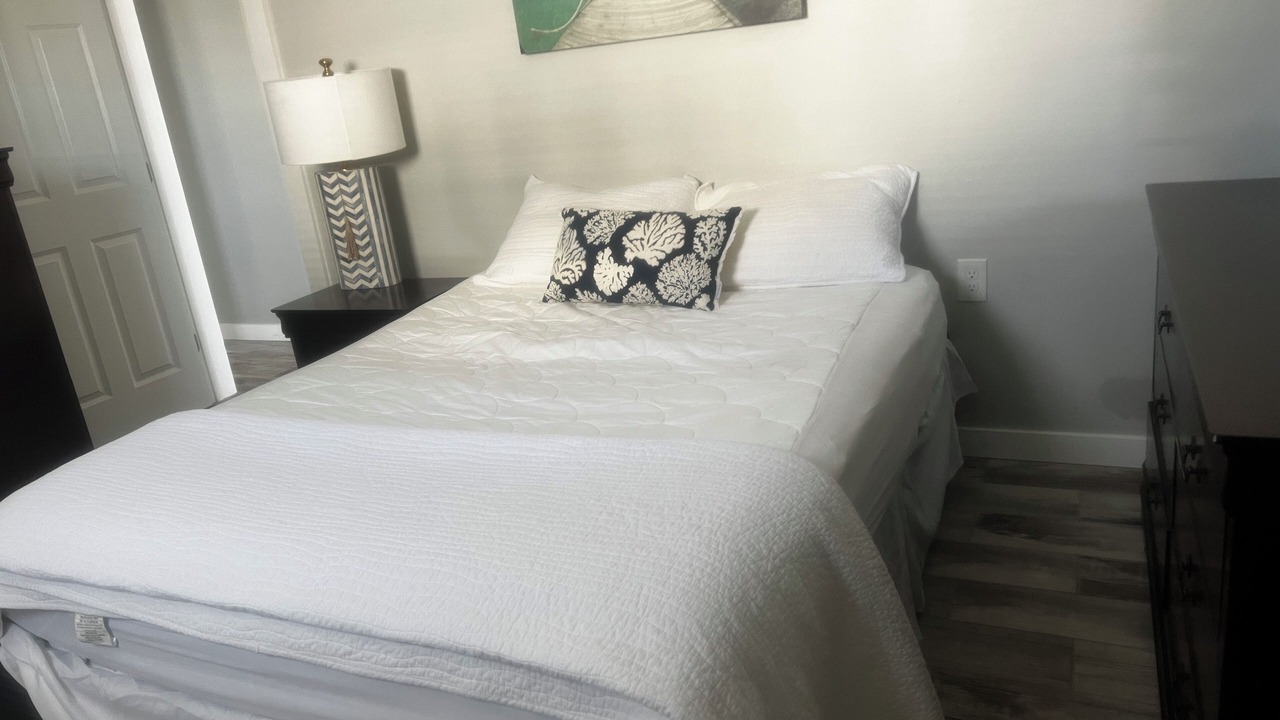 Photo of Bedroom in Seabrook