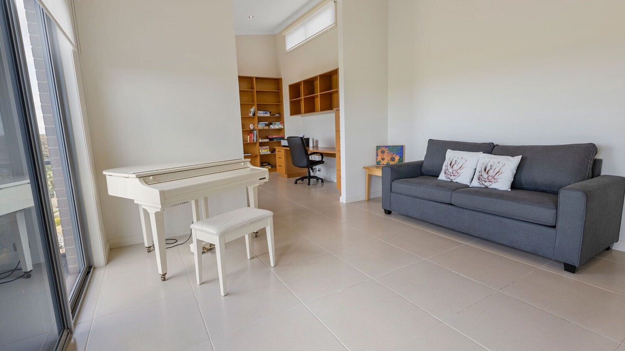 Photo of Livingroom in Eastwood