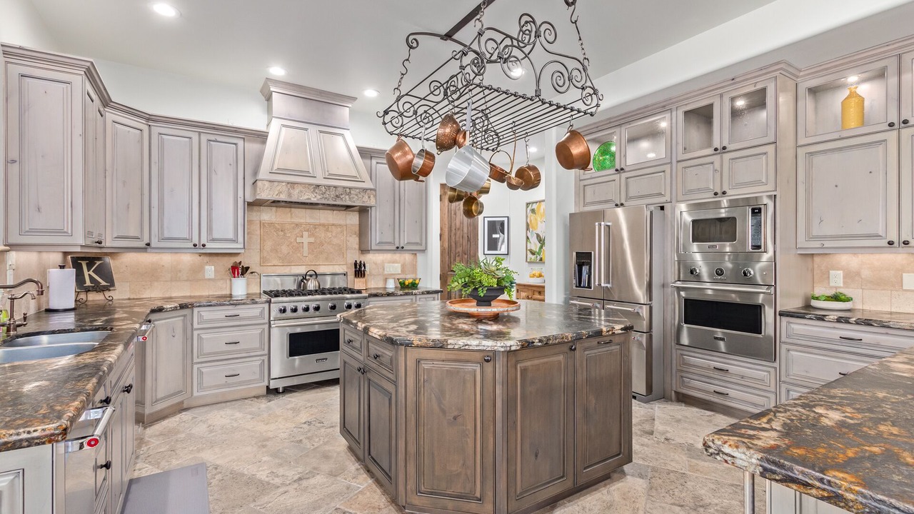 Photo of Kitchen in Red Mountain Ranch