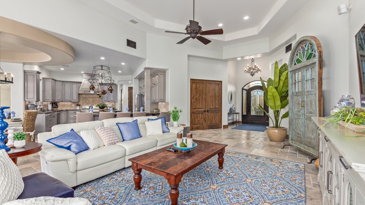 Photo of Livingroom in Red Mountain Ranch