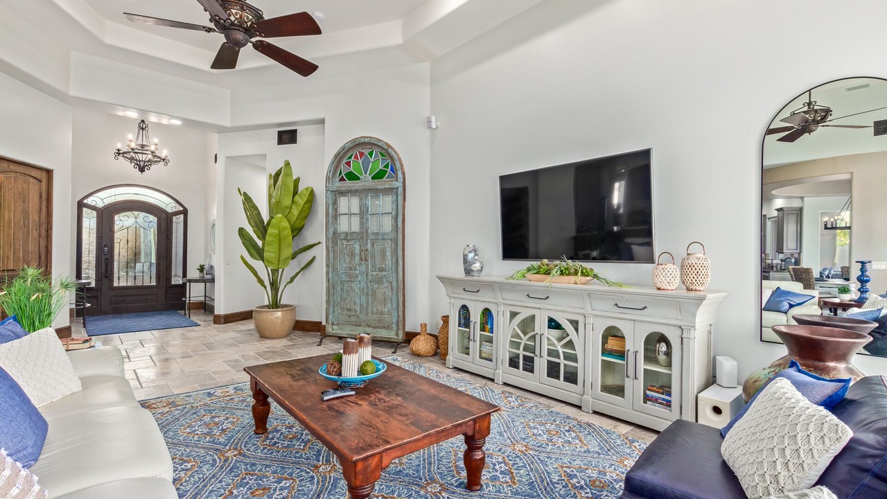 Photo of Livingroom in Red Mountain Ranch