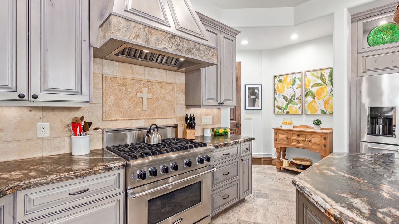Photo of Kitchen in Red Mountain Ranch