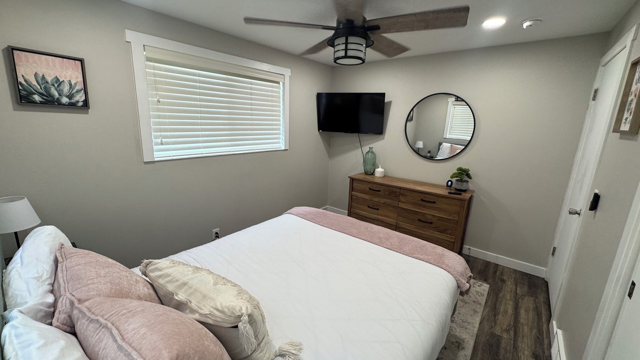Photo of Bedroom in Millcreek