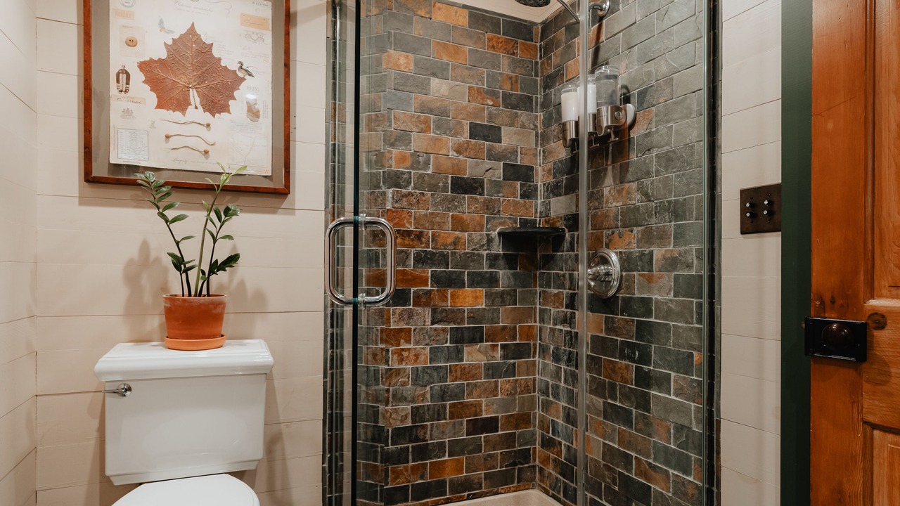 Photo of Bathroom in Hancock