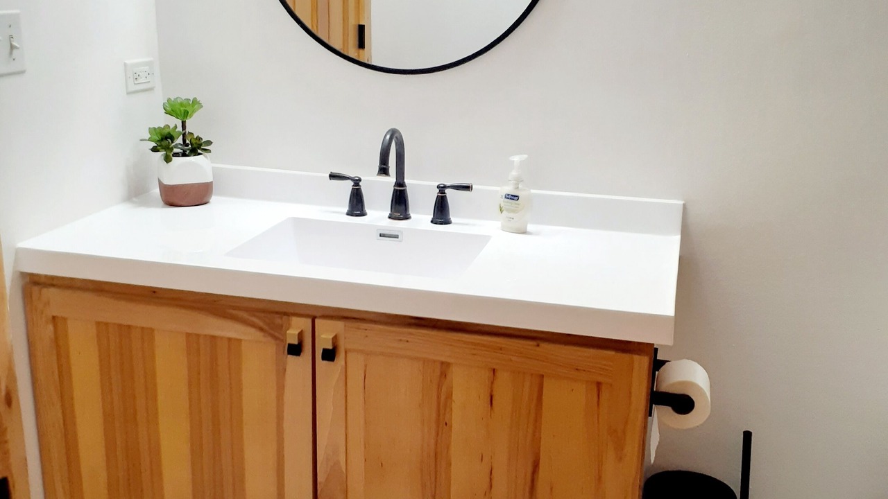 Photo of Bathroom in Oglesby